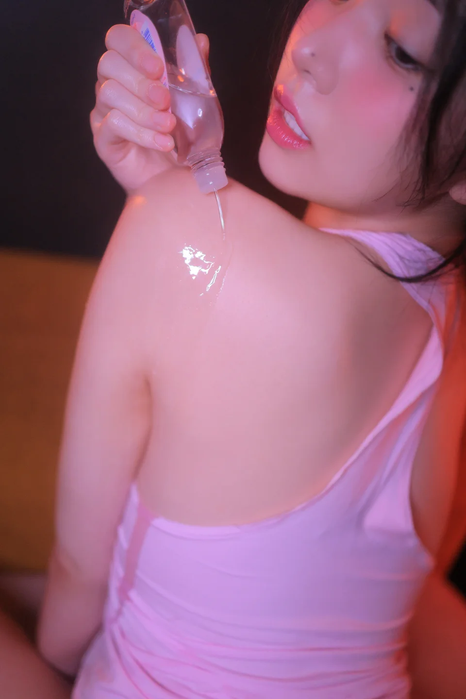 李研雨 Yeon Woo (연우) - Soap [75P,2V-1.18GB] tg@simisebaisi 【丝足阁】022.webp